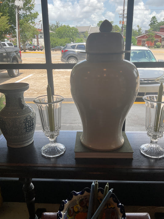 Rustic plain white porcelain temple jar