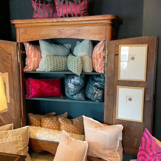 Armoire
