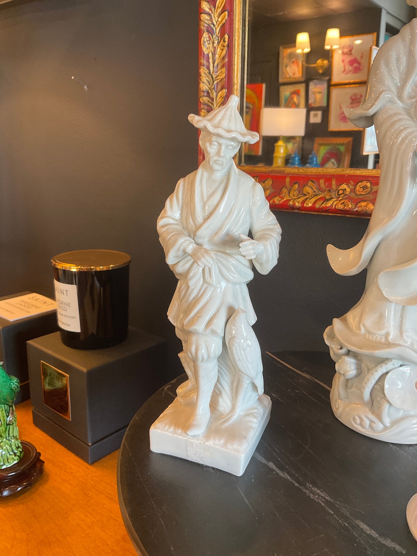 Figurine